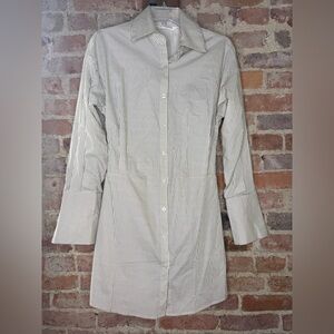 Classic Commense Striped Shirt Dress - Size Small |
100% Cotton
